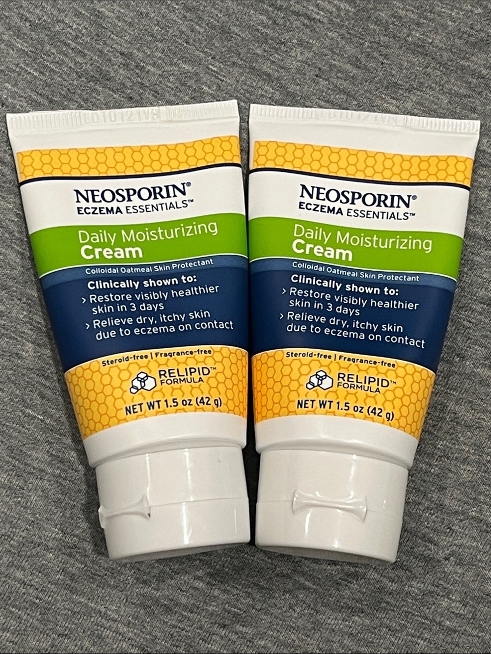 Pack of 2 NWT Neosporin Eczema Essentials Daily Moisturizing Cream (1.5 oz each)